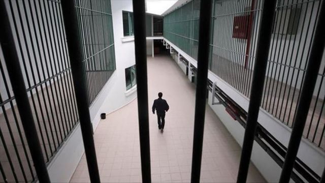 FETÖ'den İhraç Edilen Bayan Öğretmene Hapis Cezası