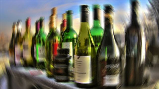 Urfa’da Sahte İçki Kabusu: 2 Kişi Hastaneye Kaldırıldı !