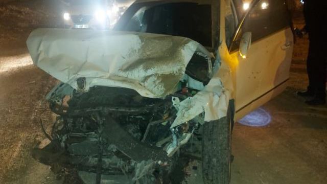 Urfa'da Trafik Kazası: 5 Ağır Yaralı