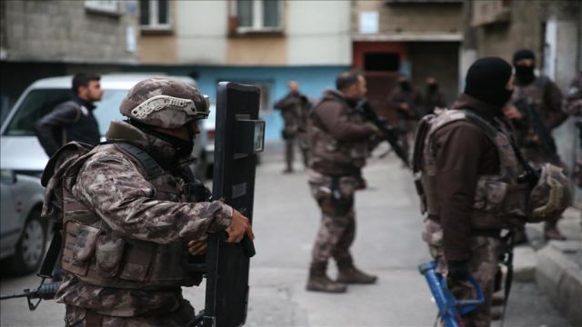 Urfa'da büyük operasyon: 17 tutuklama
