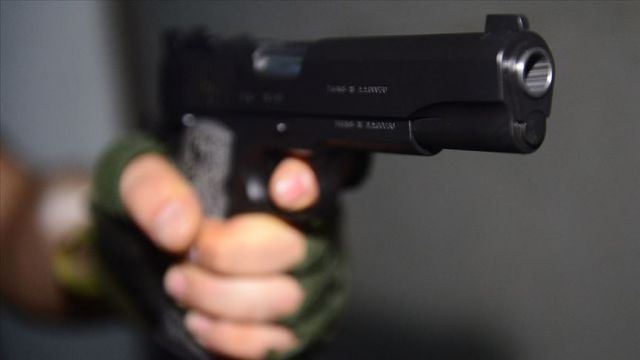 Urfa’da Genç Kız Silahla Canına Kıymak İstedi