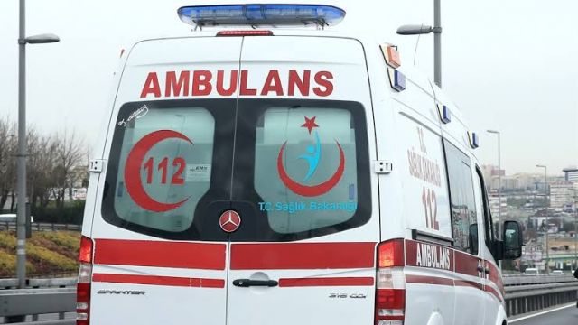 Atatürk Bulvarında Kaza: Otobüs Yayaya Çarptı