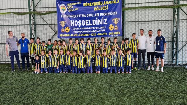 Urfa’daki Futbol Okulu Türkiye’deki Şampiyonaya Katılmaya Hak Kazandı