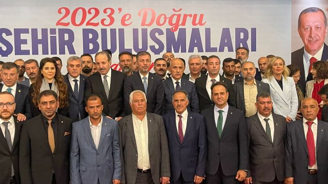 Yeniden Refahtan AK Parti'ye Toplu Katılım
