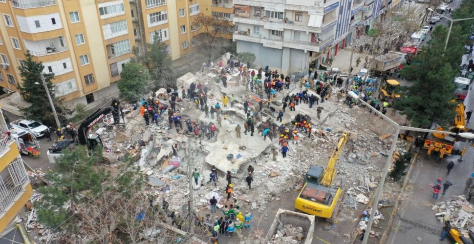 Depremde can kaybı 50 bini aştı