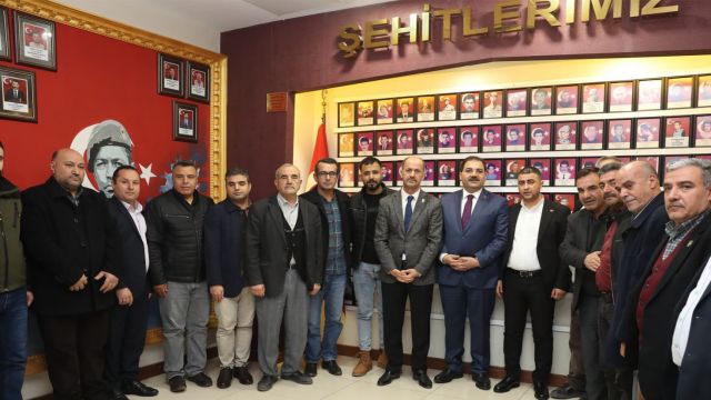 Başkan Canpolat, Şehit aileleri derneğini ziyaret etti