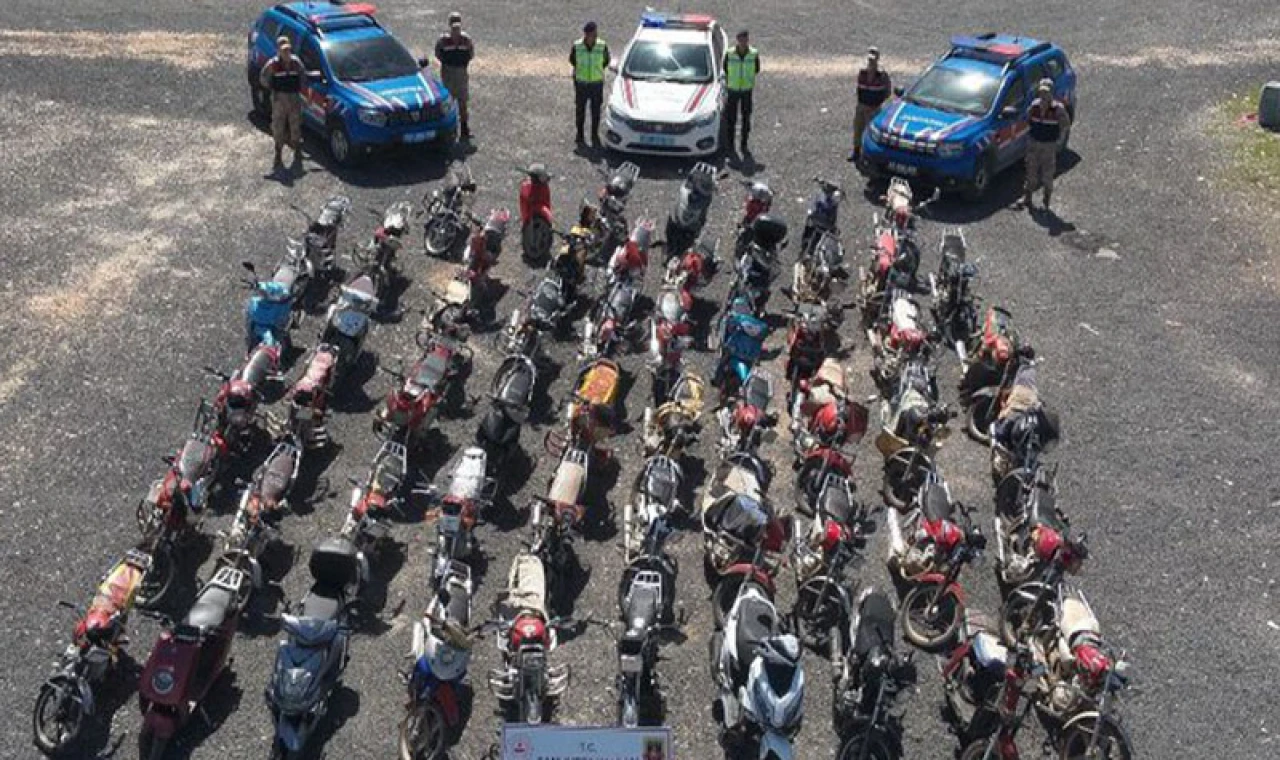 Viranşehir’de ehliyetsiz sürücülere ceza yağdı